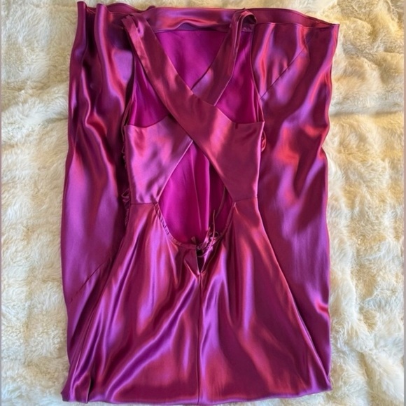 Reformation Anaiis Silk Dress In Hibiscus Tea, brand new, without tags, no flaws - Picture 10 of 10